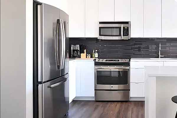 Optimal Distance Between Stove and Refrigerator